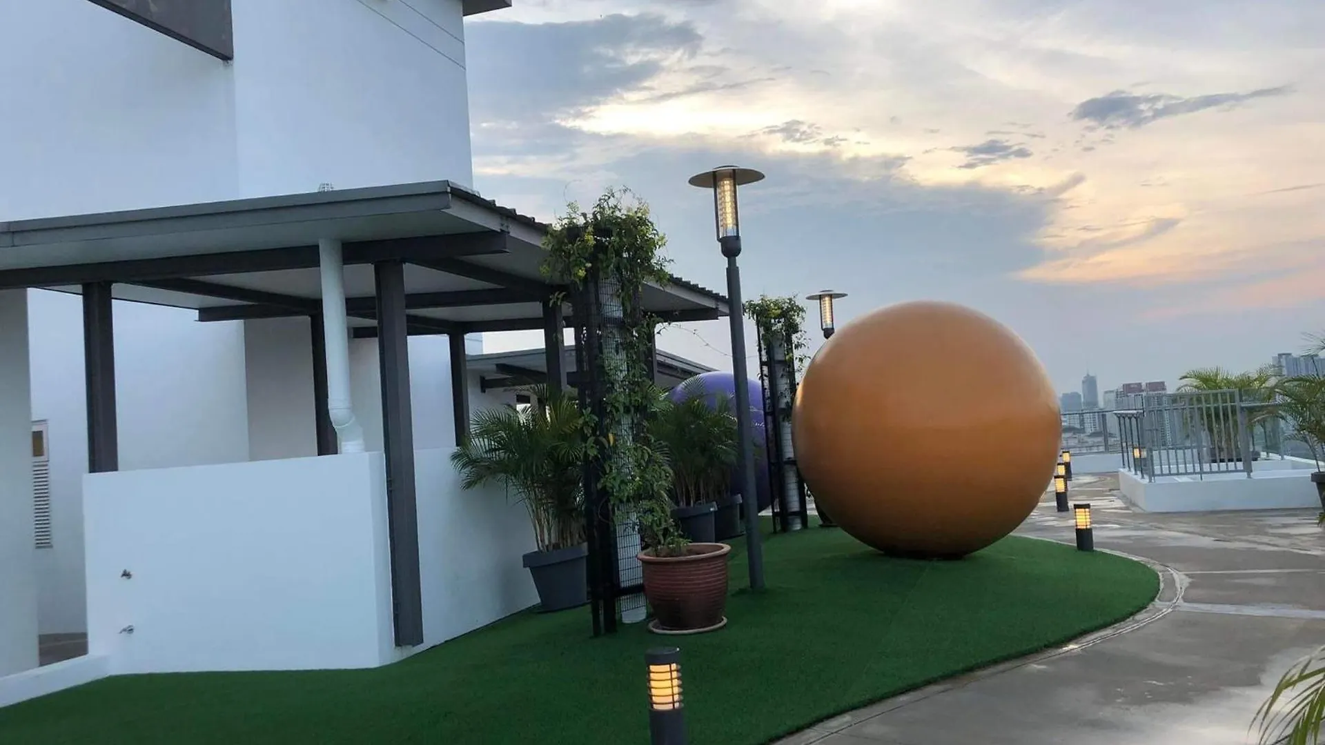Tr Residence 3R2B Serviced Apt 5-6Pax Hkl,Ijn,Pwtc Kl Kuala Lumpur