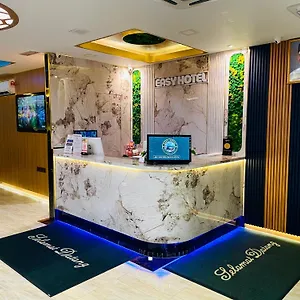 Essy Kl Sentral Hotel