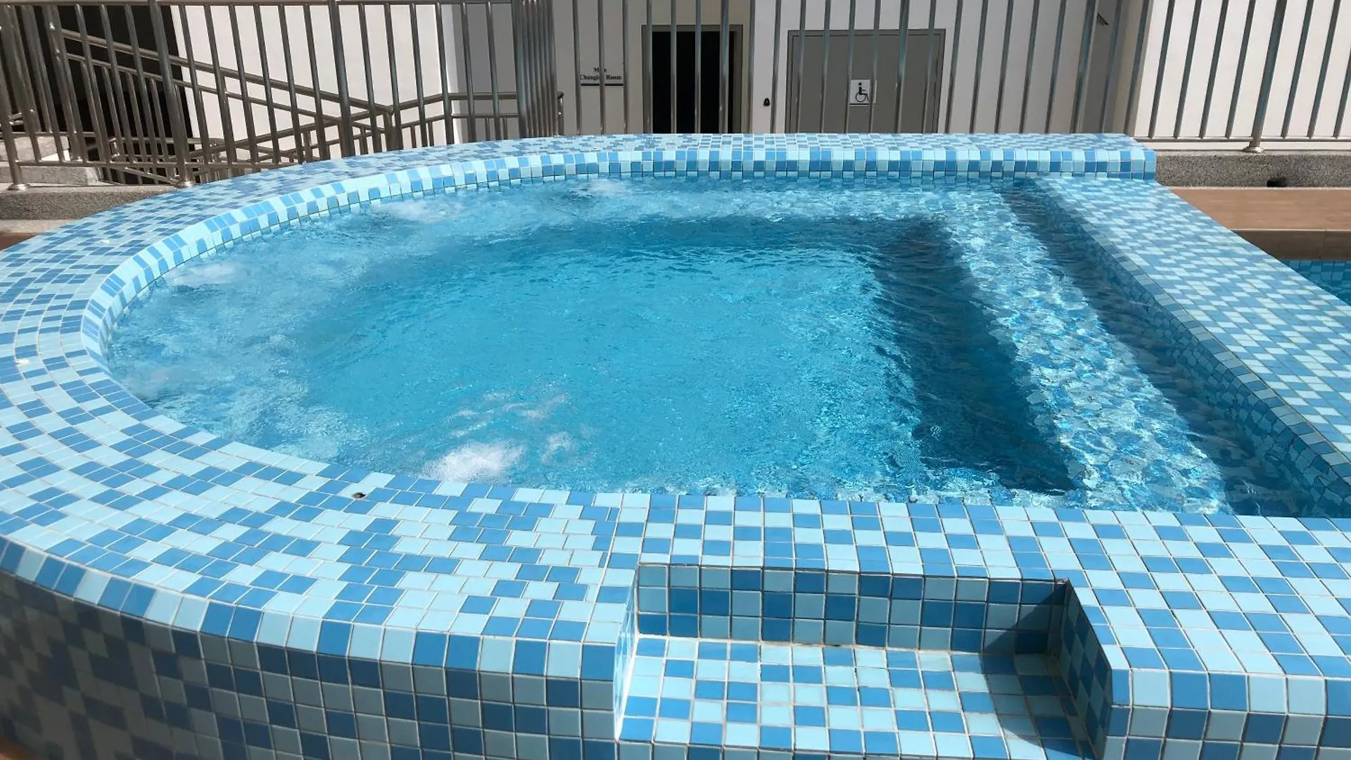 Tr Residence 3R2B Serviced Apt 5-6Pax Hkl,Ijn,Pwtc Kl Kuala Lumpur